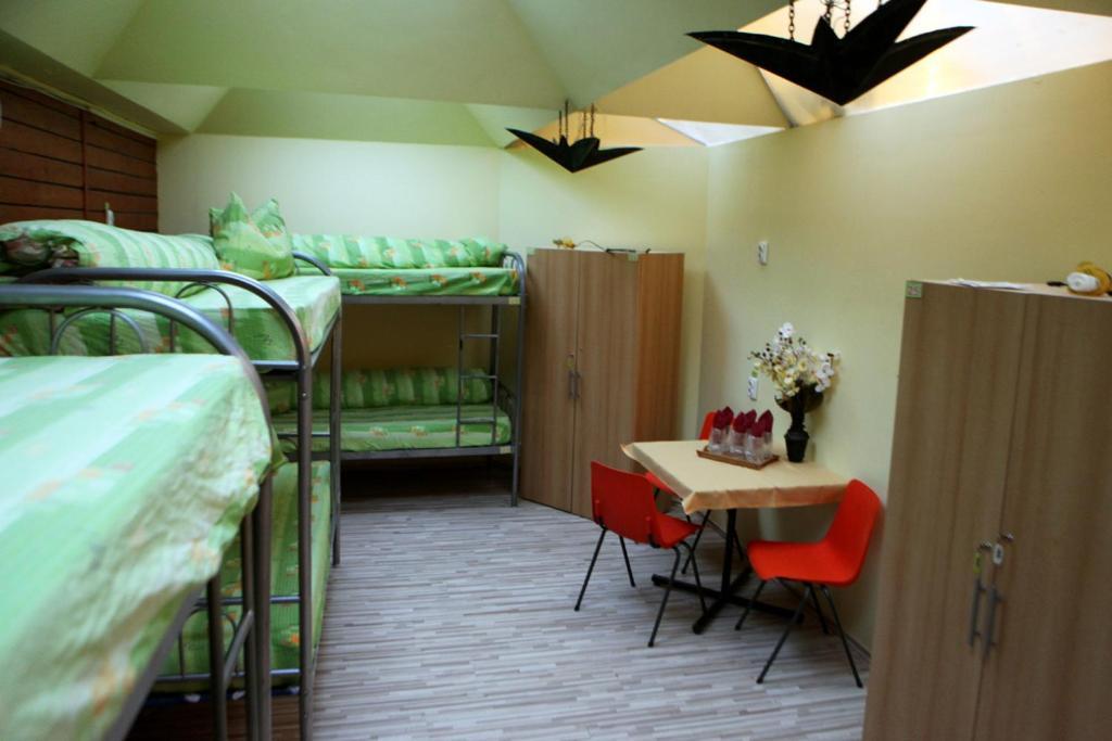 קלוז'-נאפוקה City Center Hostel חדר תמונה